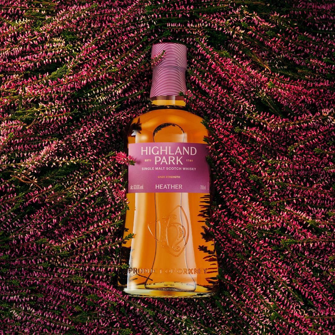 Highland Park Cask Strength Heather bottle in heather 